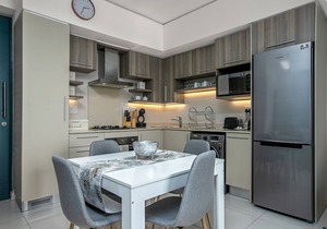Gorgeous Rosebank Apartment