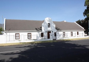 Hermanus Dorpshuys Guesthouse