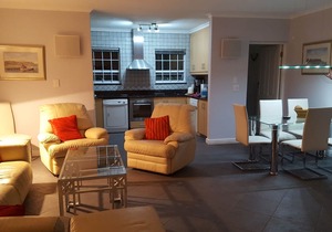 Holiday Home with 2 Bedrooms, big Veranda, Smart-TV, fast Internet, heated Pool