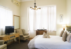 Induna Lodge
