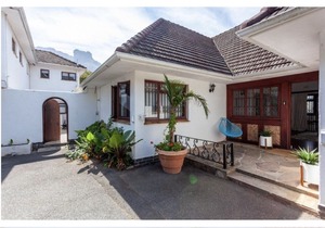 Kirstenbosch Gardens Retreat House