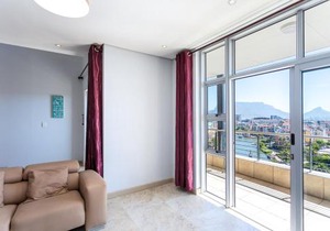 Knightsbridge 902E by CTHA
