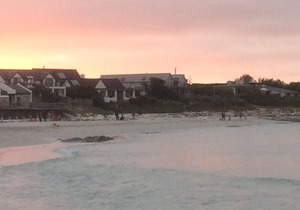 Kommetjie Sunny Seaside Cottage