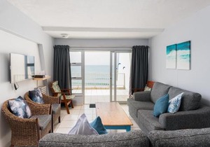 La Mustique 29