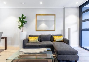 Luxuriuous 1 Bedroom in 16 on Bree