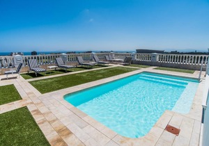 Luxury Cape Town Apartment (2 Bedroom)