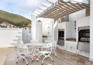 Luxury Cape Town Apartment (2 Bedroom)