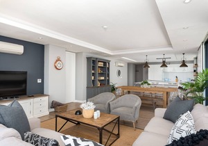 Luxury Penthouse-Living | Pool Deck | BBQ | Views