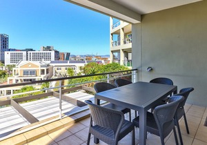 Luxury Three Bedroom Apartment - fully furnished and equipped