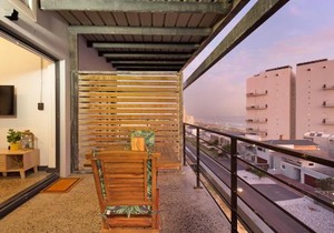 Manhattan On Coral 28 by HostAgents