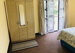 Manor Holiday Home