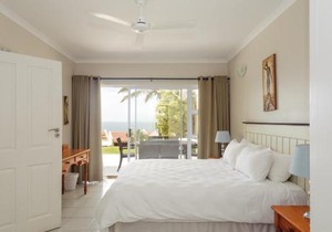 Martinique 44