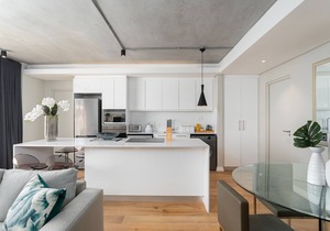 Modern 2 Bedroom Apartment in De Waterkant