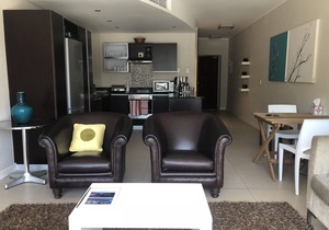 Modern apartment in trendy De Waterkant