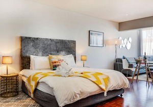 Mouille Point Apartment