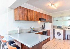 Mouille Point Mountain View 2 Bedroom
