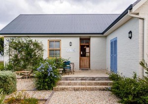 Nerf-af ROOMS and Cottage at Onrus , Hermanus