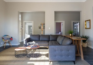 Newly Renovated Victorian Home in Three Anchor Bay