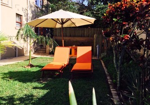 Orange Apartment Sheffield Beach