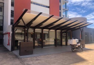 Quayside Waterfront Apartment