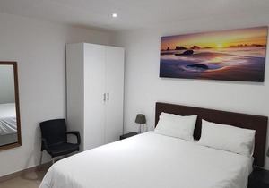 Relaxing Guest House in the Heart of Ndabeni
