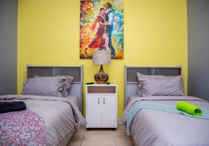 Relaxing guest House in The heart of Ndabeni