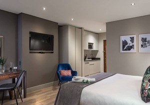 River Place Manor - Deluxe Double or Twin Room C