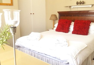 Room 1 @ HOMESTAY ON BLOUBERG NATURE RESERVE