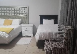 Rose and Thorn Guesthouse