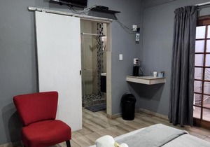 Rue Guesthouse