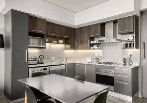Spacious and Elegant 2 Bedroom Apartment