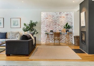 Stunning 3 bedroom en-suite Constantia home