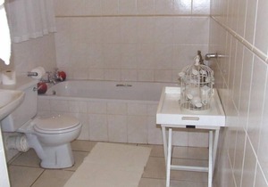 Suite 5-Doves Nest Guest House-Bed and Breakfast
