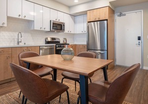 Sunlit SoMa 2BR w/ Gym, Roofdeck, walk to Tech HQs and BART, by Blueground
