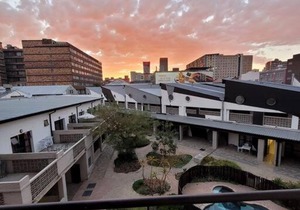 Trendy apartment @ maboneng
