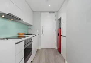 Trendy | Modern | One Bedroom | Green Point