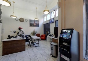 Warfield Hotel