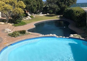 Whale Rock Estate Hermanus sea view apartment