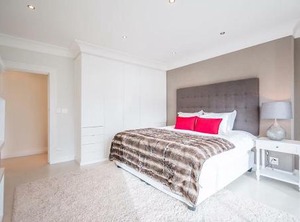 Medburn | Camps Bay
