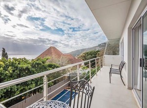 Medburn | Camps Bay
