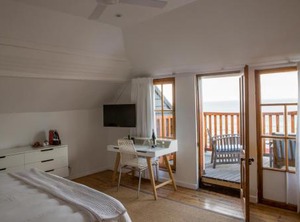 Chartfield Guesthouse | Kalk Bay