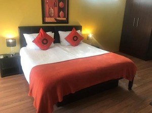 Haus Holzapfel | Beaufort West