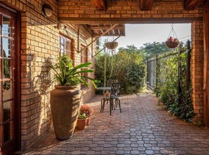 Kuruman Inn | Ga-Segonyana