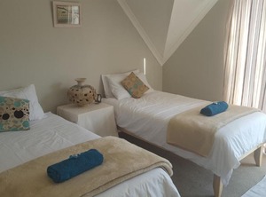 La Bella | Gordons Bay Central