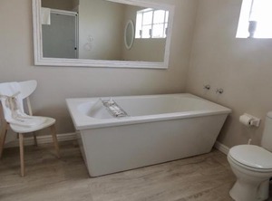 La Mer Guesthouse | Humewood