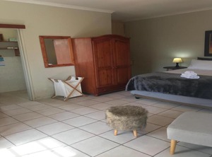 Petit Chateau | Durbanville