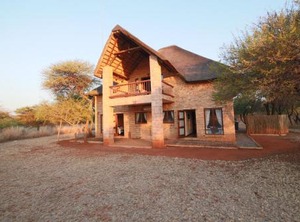 Makhato Bush Lodge | Bela-Bela
