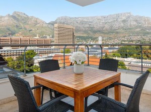 Mandela Rhodes | Cape Town City Centre