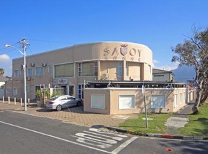 Lodge Savoy | Rondebosch East