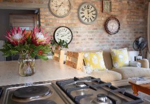 Stay At Friends | Betty's Bay